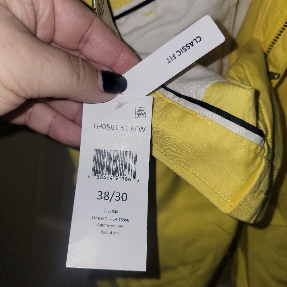 NWT Mens SZ 30 Lacoste Yellow Shirts Classic Fit - Picture 6 of 8